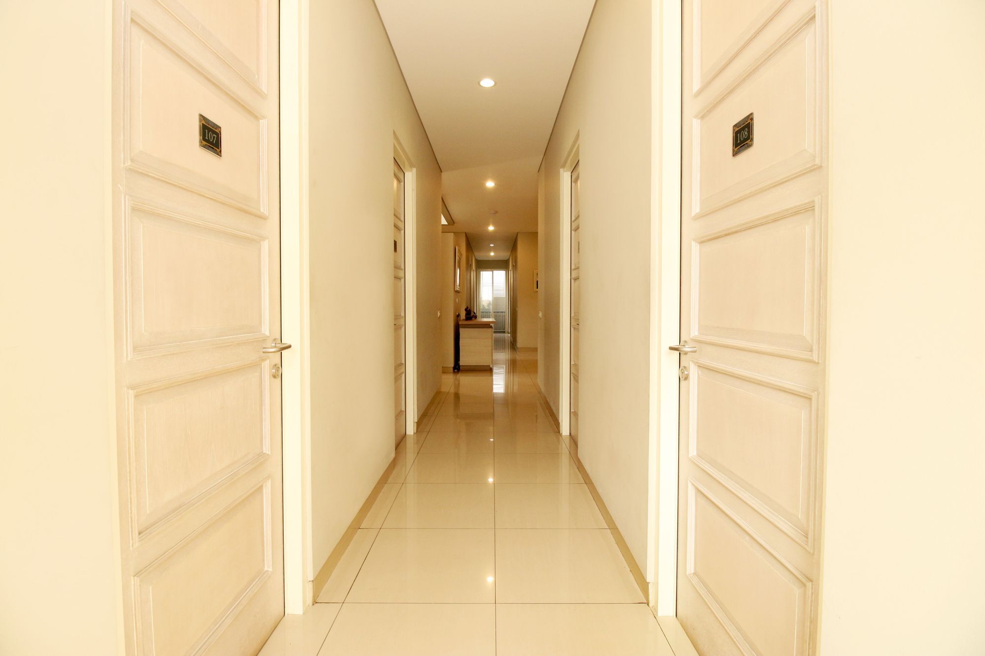 Home 899 Patal Senayan Jakarta Buitenkant foto